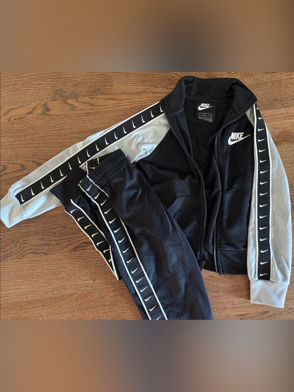 3T Nike Black & Gray Swoosh-Trim Kids Toddler Track Jacket